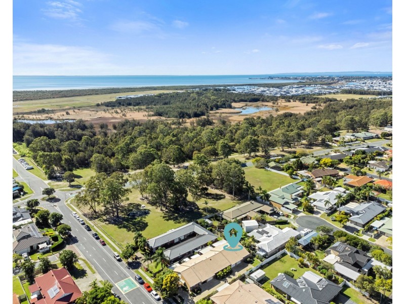 4/10 Wattle Road, Rothwell QLD 4022