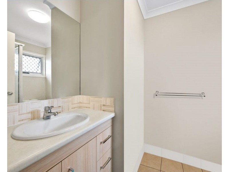 60/15 Silvereye Drive, Griffin QLD 4503