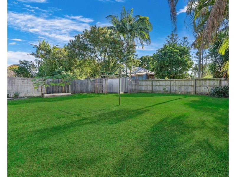 27 Paul Street, Kallangur QLD 4503