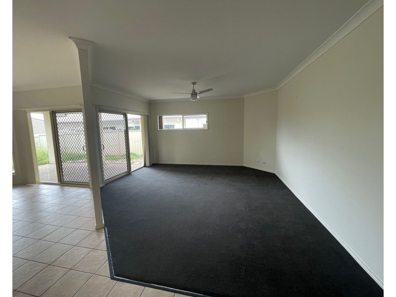 4 Baybreeze Close, Deception Bay QLD 4508