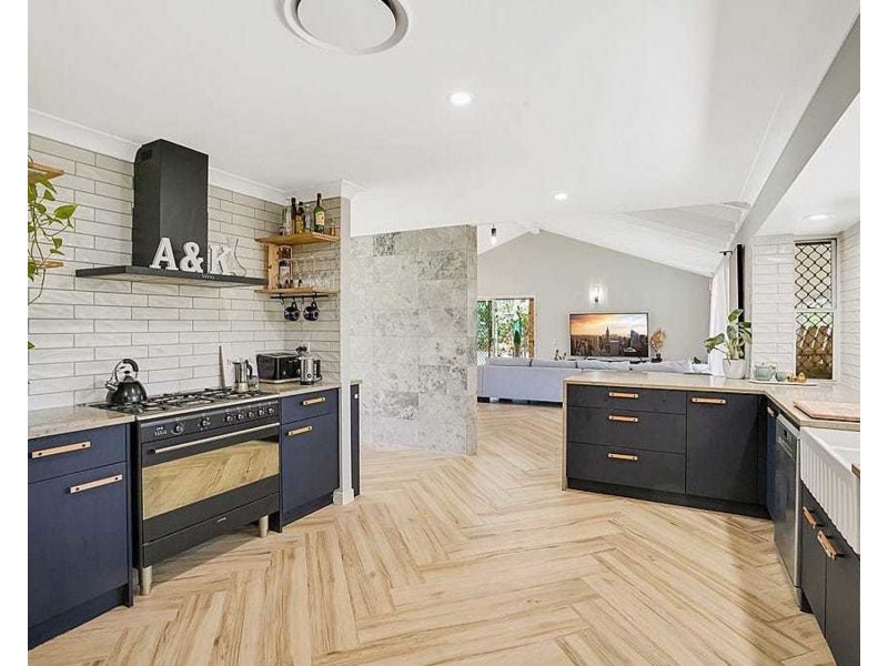 38 Coolbart Court, Morayfield QLD 4506