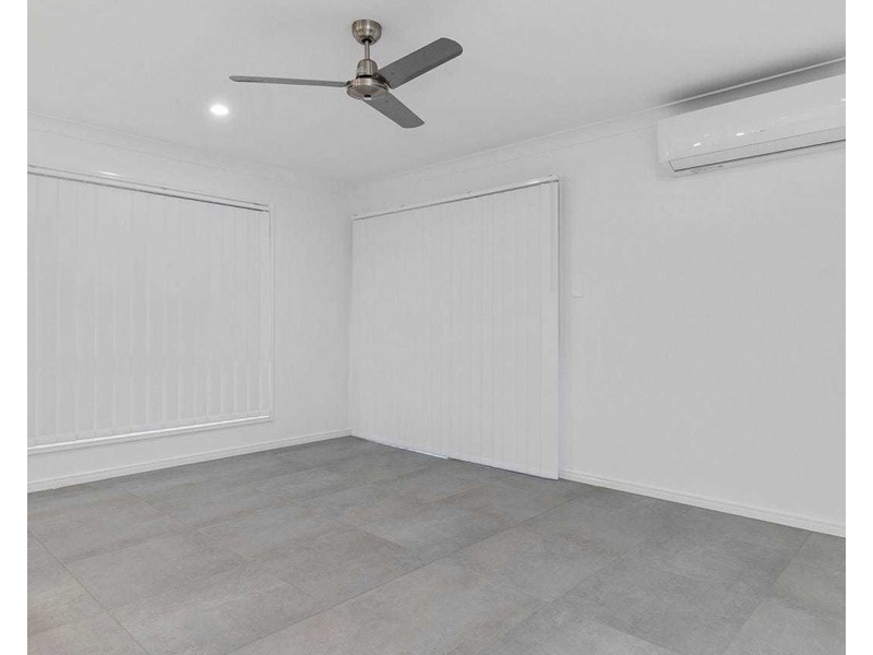 22 Dream Way, Griffin QLD 4503