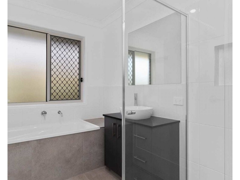 22 Dream Way, Griffin QLD 4503