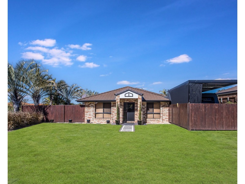 17 Penda Street, Morayfield QLD 4506