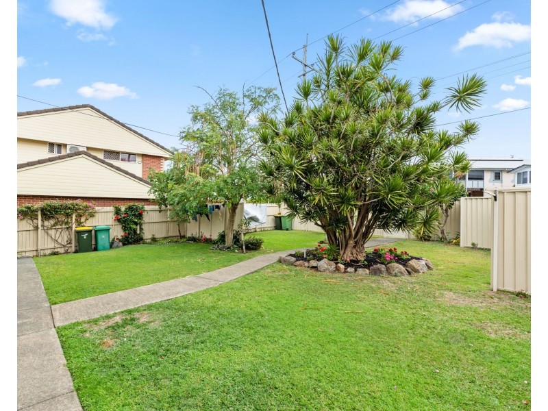 3/24 Silvyn Street, Redcliffe QLD 4020