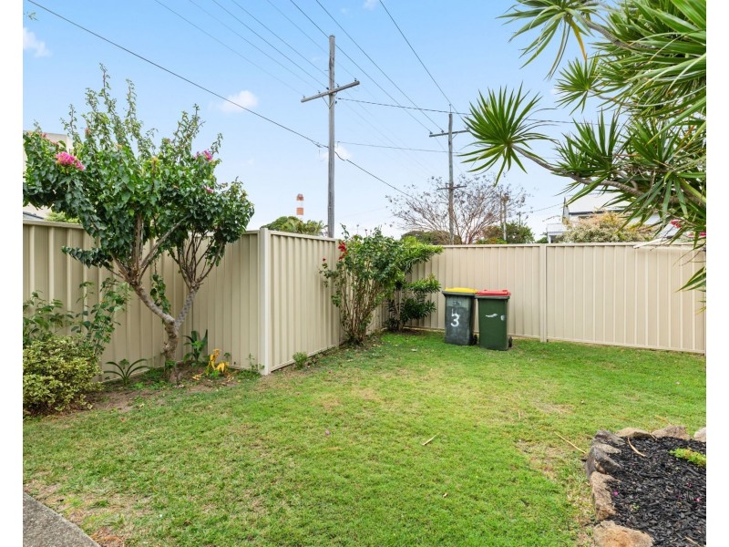 3/24 Silvyn Street, Redcliffe QLD 4020