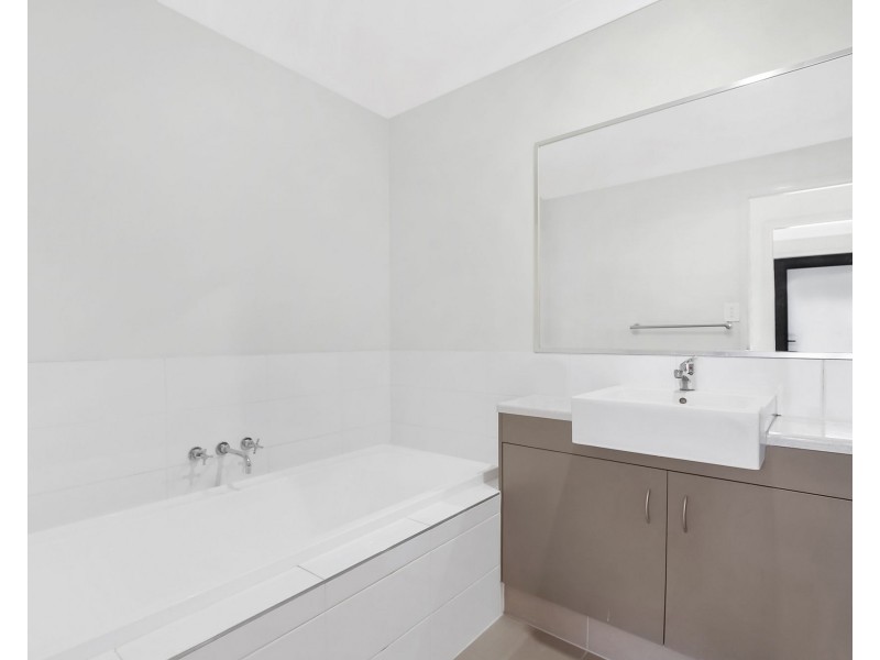 5 Pinevale Place, Mango Hill QLD 4509