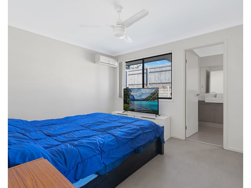 5 Pinevale Place, Mango Hill QLD 4509