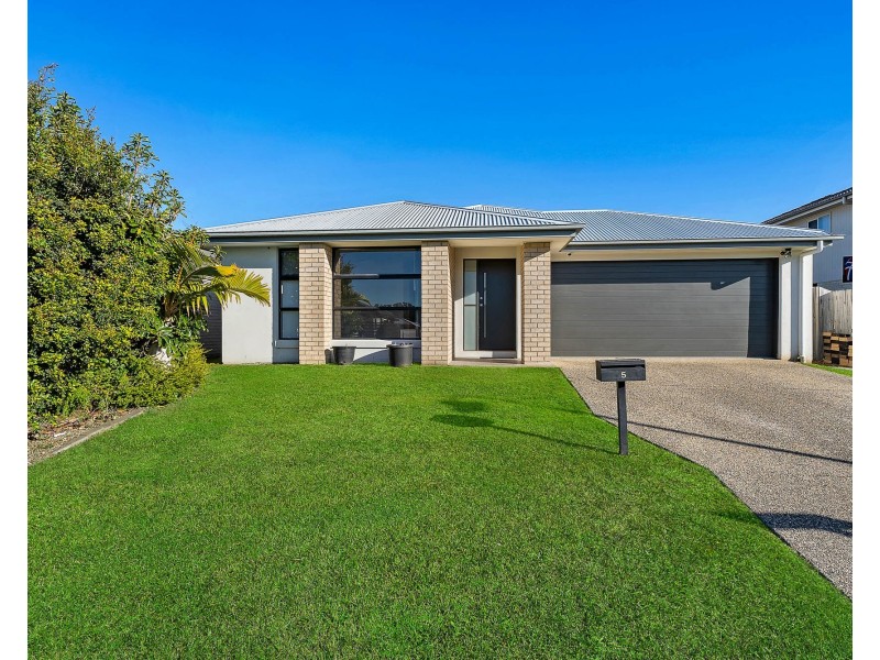 5 Pinevale Place, Mango Hill QLD 4509