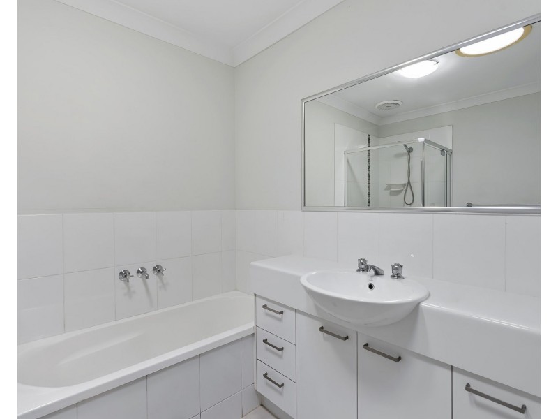 70/30-42 Fleet Drive, Kippa-ring QLD 4021