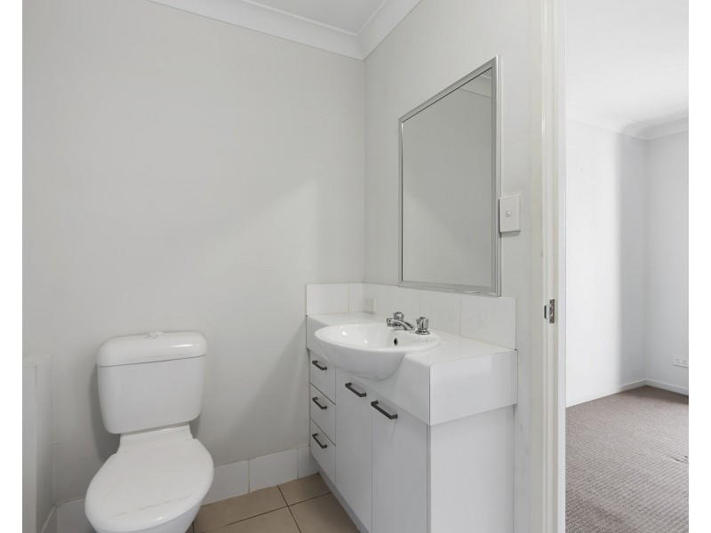 70/30-42 Fleet Drive, Kippa-ring QLD 4021