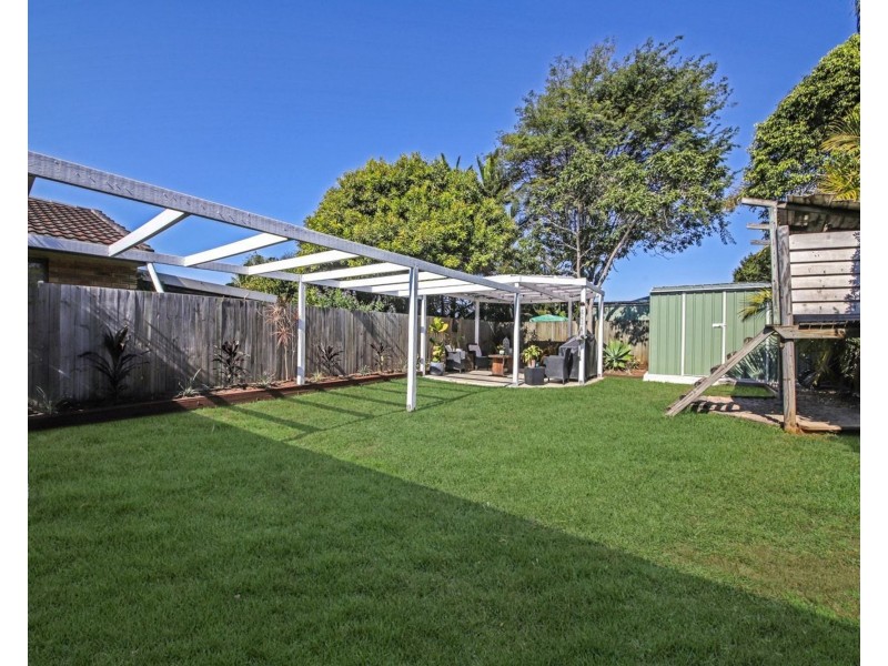 5A Campbell Street, Scarborough QLD 4020