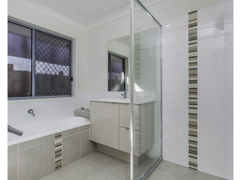 104 Surround Street, Dakabin QLD 4503