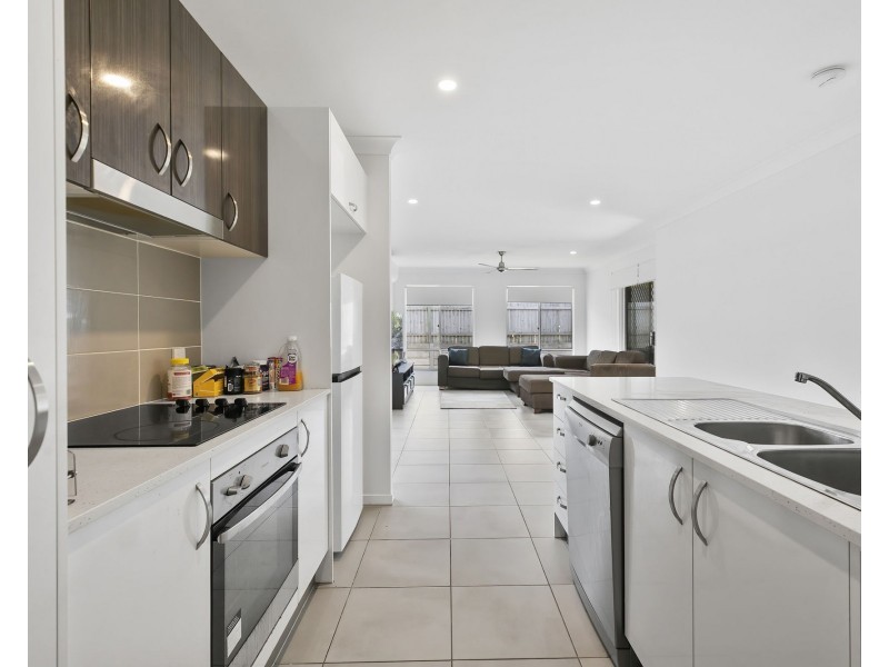 18 Coutts Drive, Burpengary QLD 4505