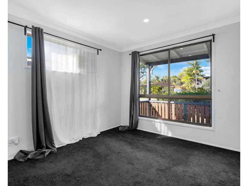 8 Boongaree Avenue, Caboolture South QLD 4510