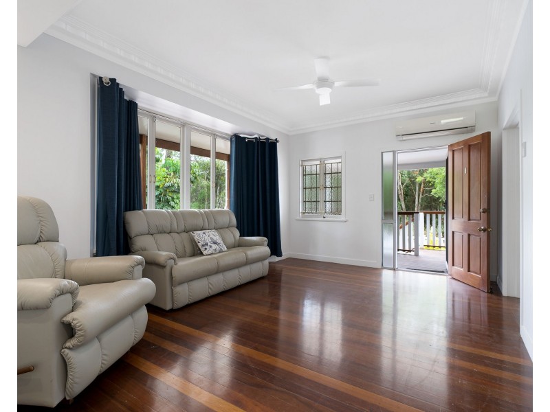 2 English Street, Elimbah QLD 4516