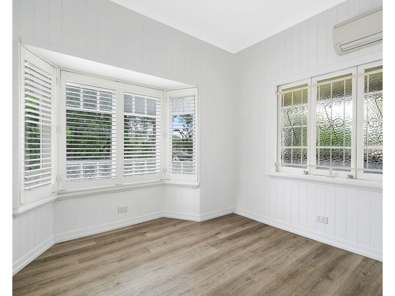 2 English Street, Elimbah QLD 4516