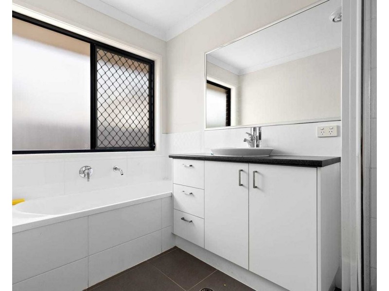51 Staten Street, North Lakes QLD 4509