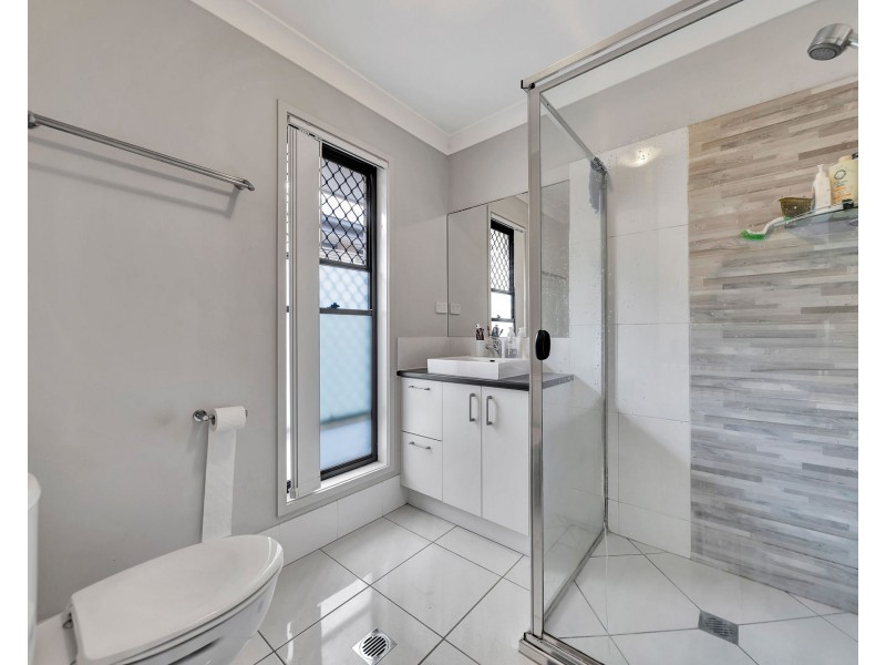 75 Sandalwood Crescent, Griffin QLD 4503