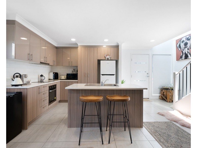 66/70 Willow Road, Redbank Plains QLD 4301