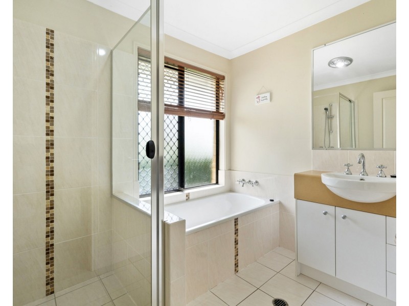 15 MacDonald Drive, Narangba QLD 4504