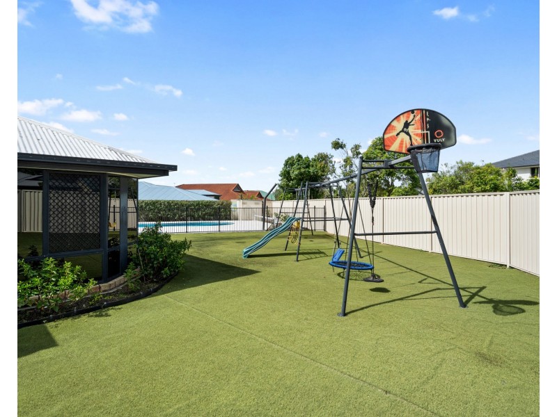 15 MacDonald Drive, Narangba QLD 4504