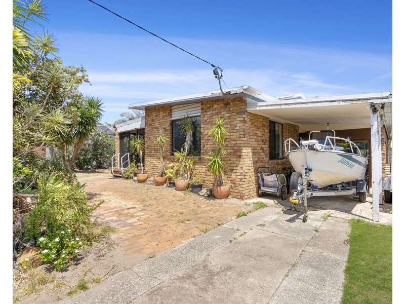 19 Rose Street, Godwin Beach QLD 4511