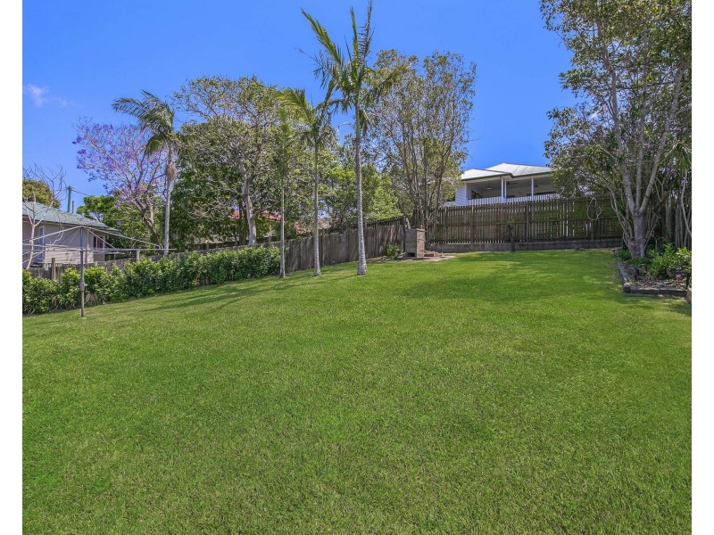 21 Bertram Street, Stafford QLD 4053