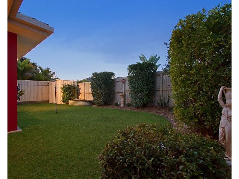 6 Crane Street, North Lakes QLD 4509