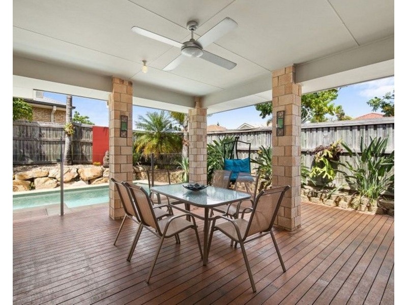 8 Wallaroo Circuit, North Lakes QLD 4509