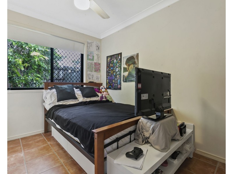 4 Adonis Court, Rothwell QLD 4022