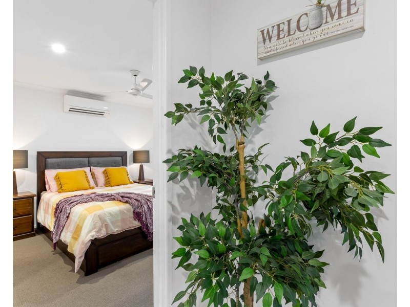 67 Parkway Crescent, Caboolture QLD 4510