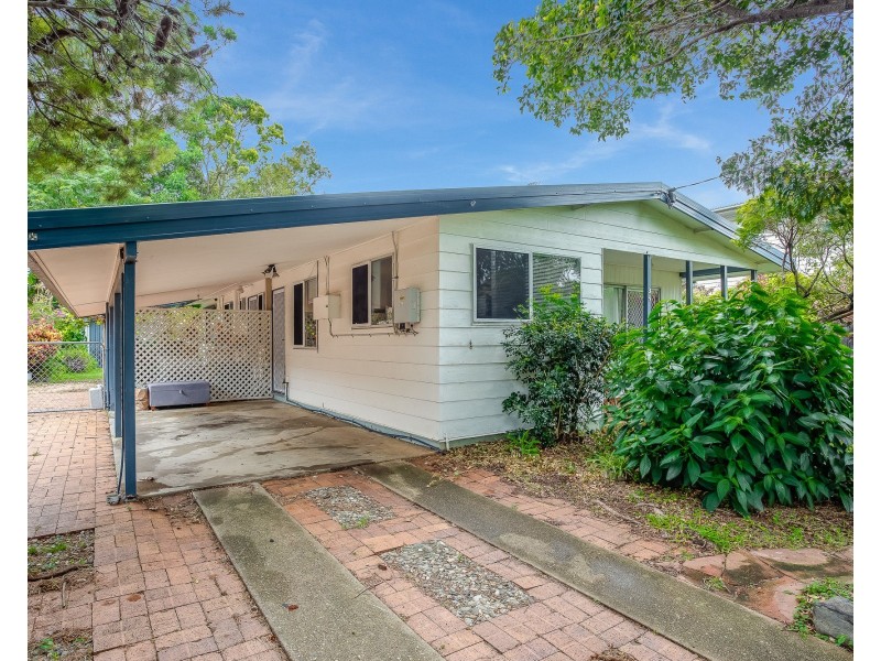 35 Seaview Parade, Deception Bay QLD 4508