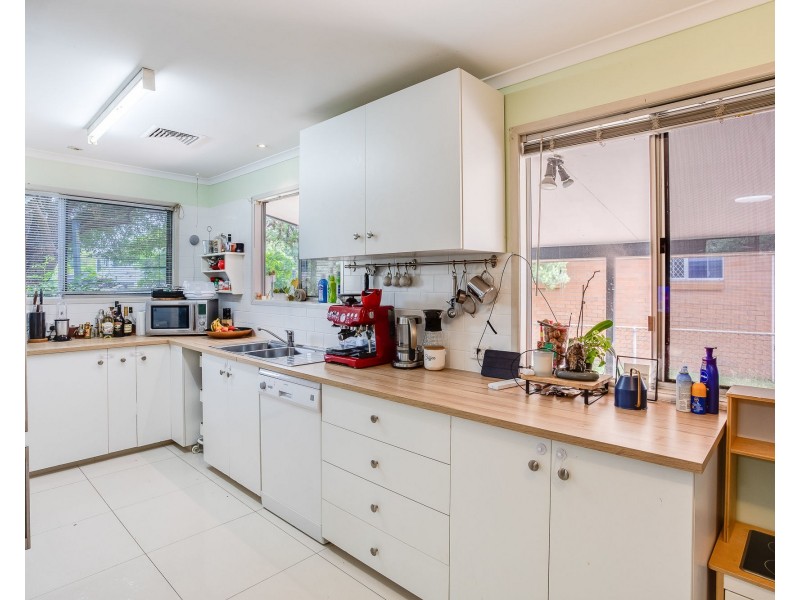 35 Seaview Parade, Deception Bay QLD 4508