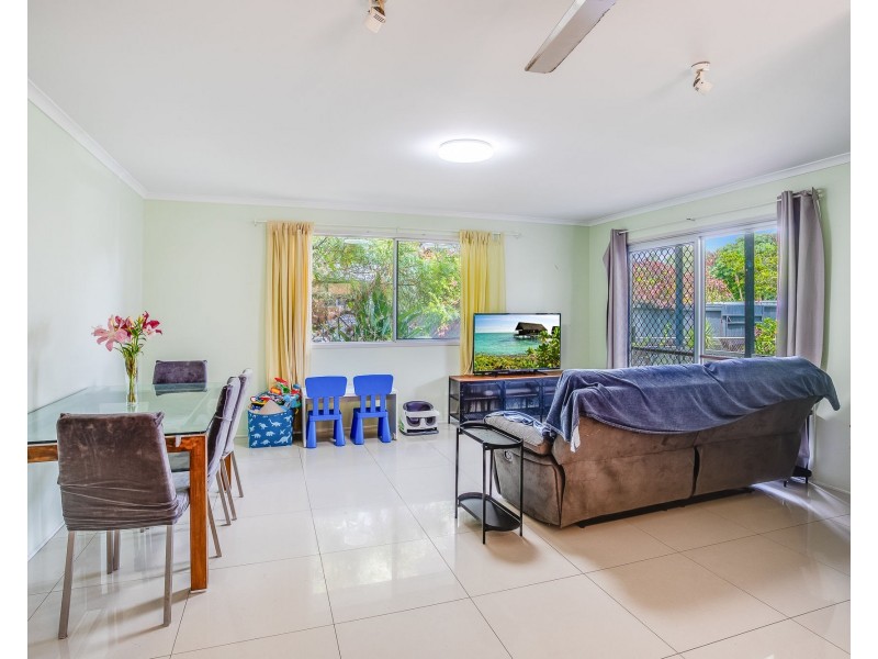 35 Seaview Parade, Deception Bay QLD 4508