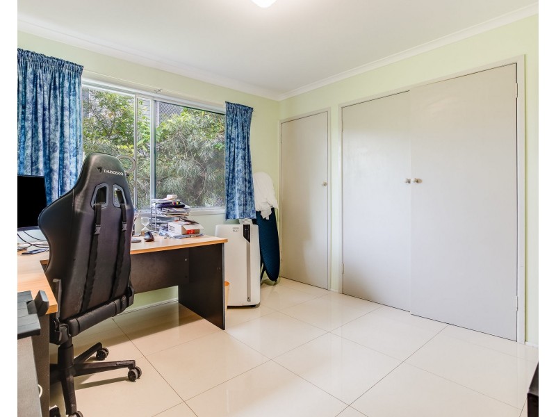 35 Seaview Parade, Deception Bay QLD 4508