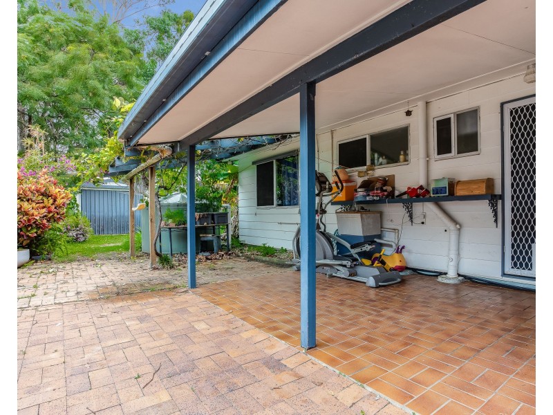 35 Seaview Parade, Deception Bay QLD 4508