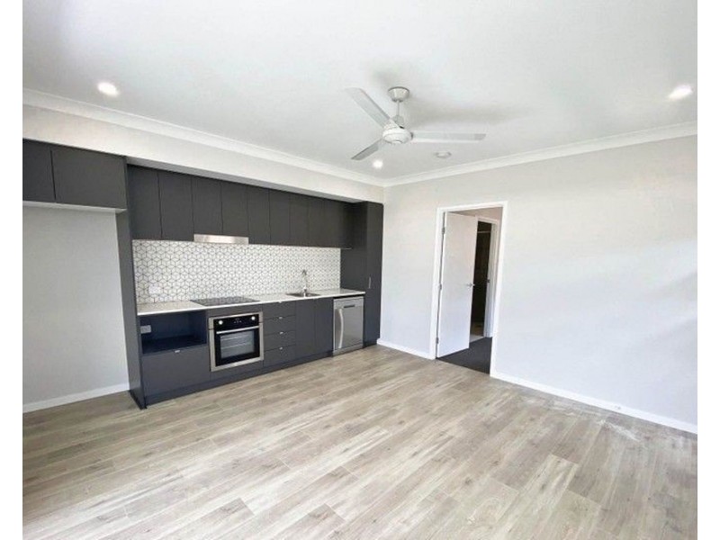2/5 Seagrass Street, Deception Bay QLD 4508