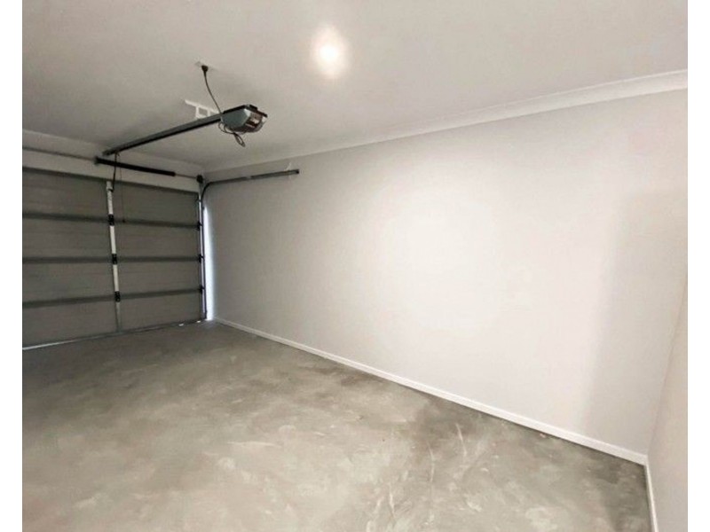 2/5 Seagrass Street, Deception Bay QLD 4508