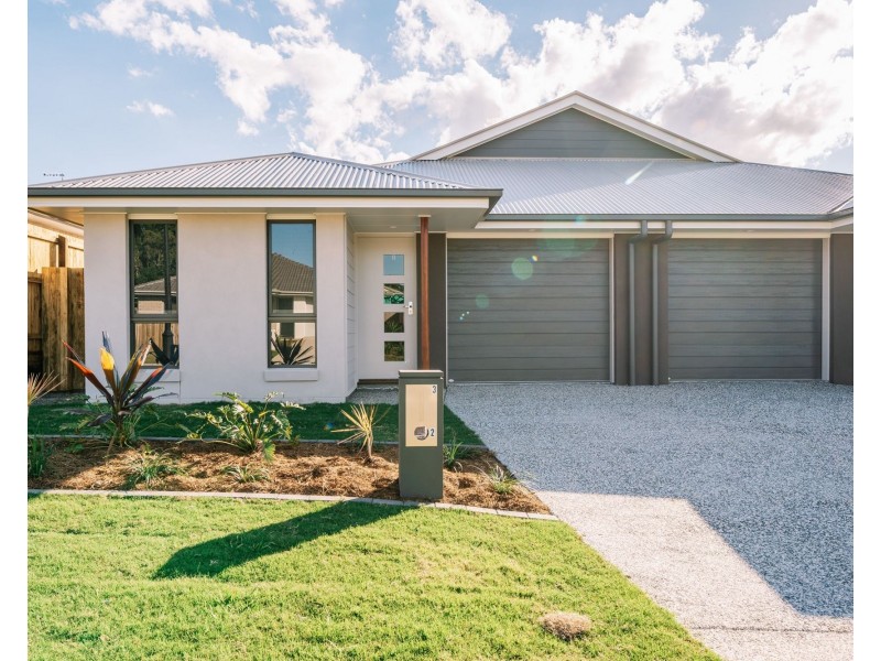 2/3 Cootharaba Court, Morayfield QLD 4506