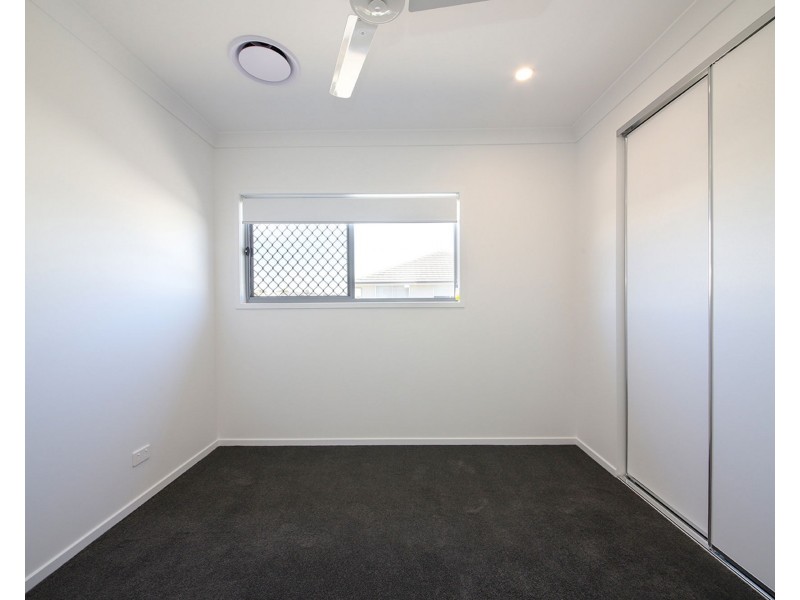 28 Clearwater Street, Newport QLD 4020