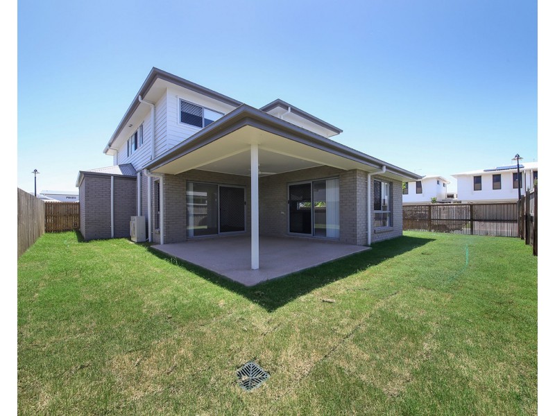 28 Clearwater Street, Newport QLD 4020