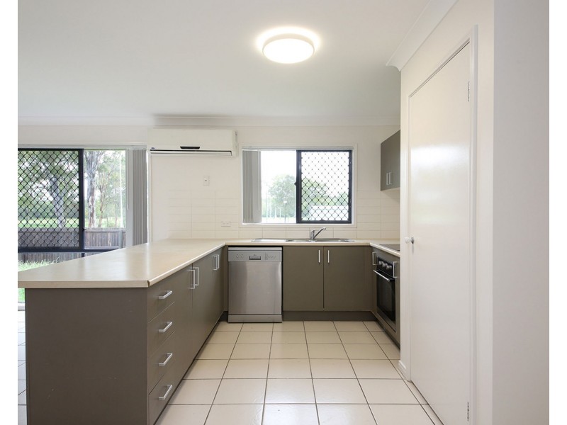 2 Coman Street South, Rothwell QLD 4022