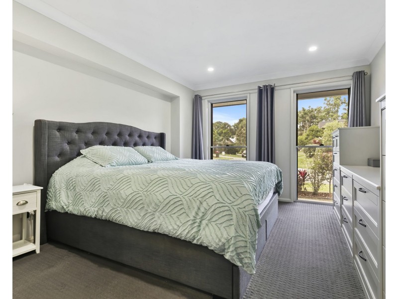 33 Gordon Circuit, Warner QLD 4500