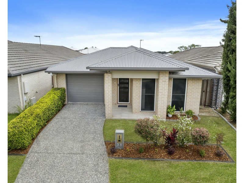 33 Gordon Circuit, Warner QLD 4500