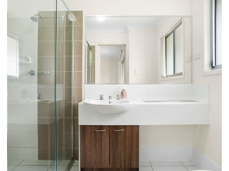 5/1 Bass Court, North Lakes QLD 4509
