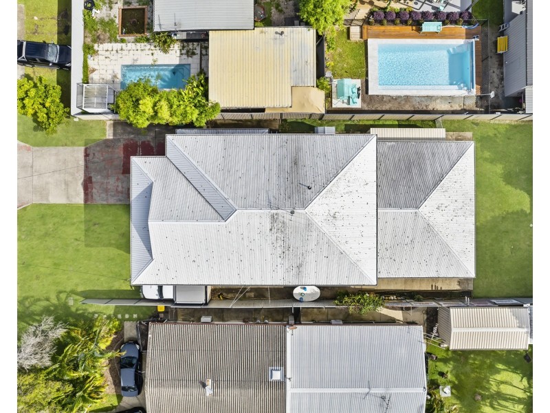 33 Longland Street, Redcliffe QLD 4020