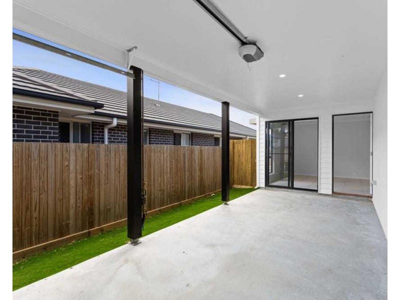 2/27 Neale Road, Morayfield QLD 4506