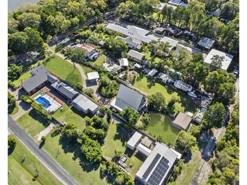 132 White Patch Esplanade, White Patch QLD 4507