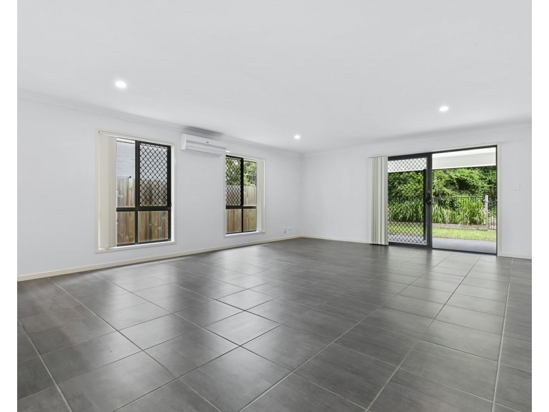 15/8 Kerry Close, Bellmere QLD 4510